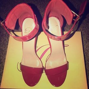 Red single strap ankle heels size 8.5 New